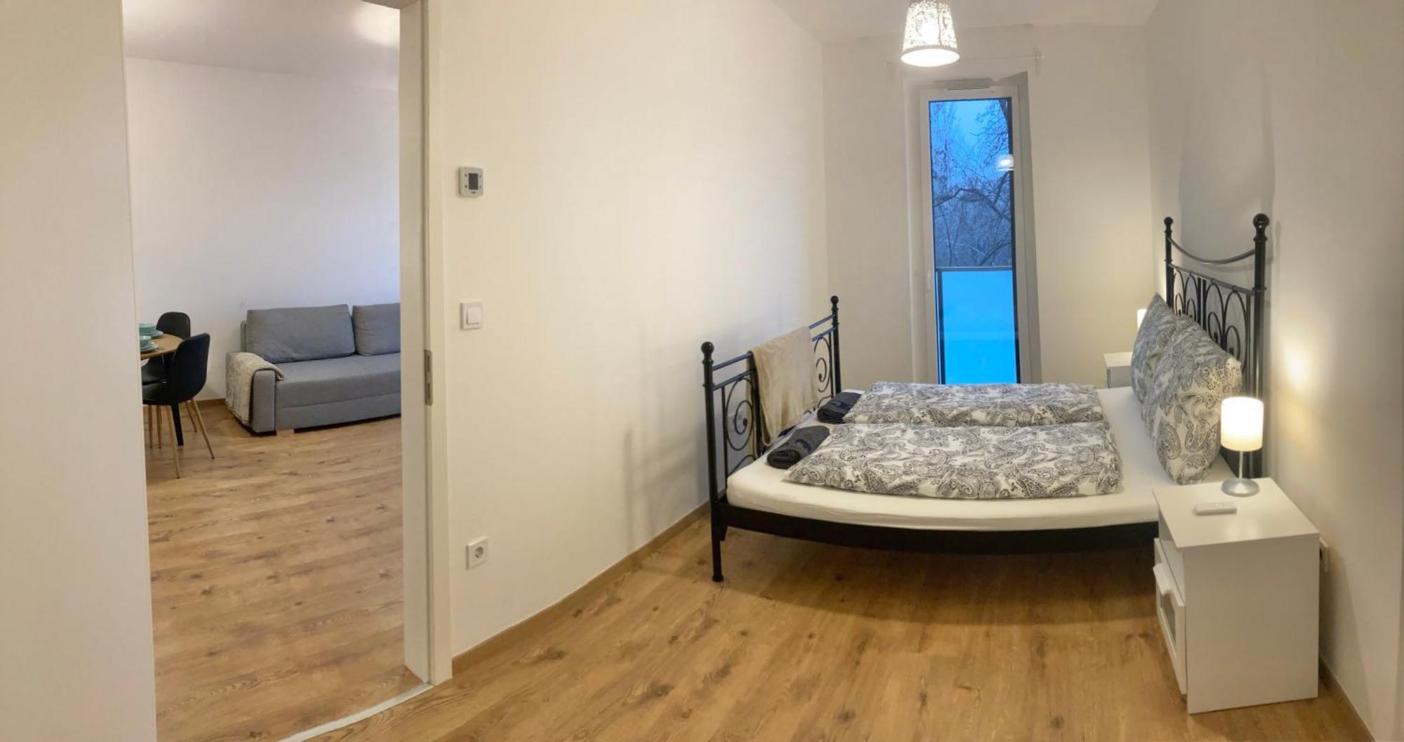 Westside Residence Apartment - Modern & Peaceful - Free Garage! Budapest Bagian luar foto